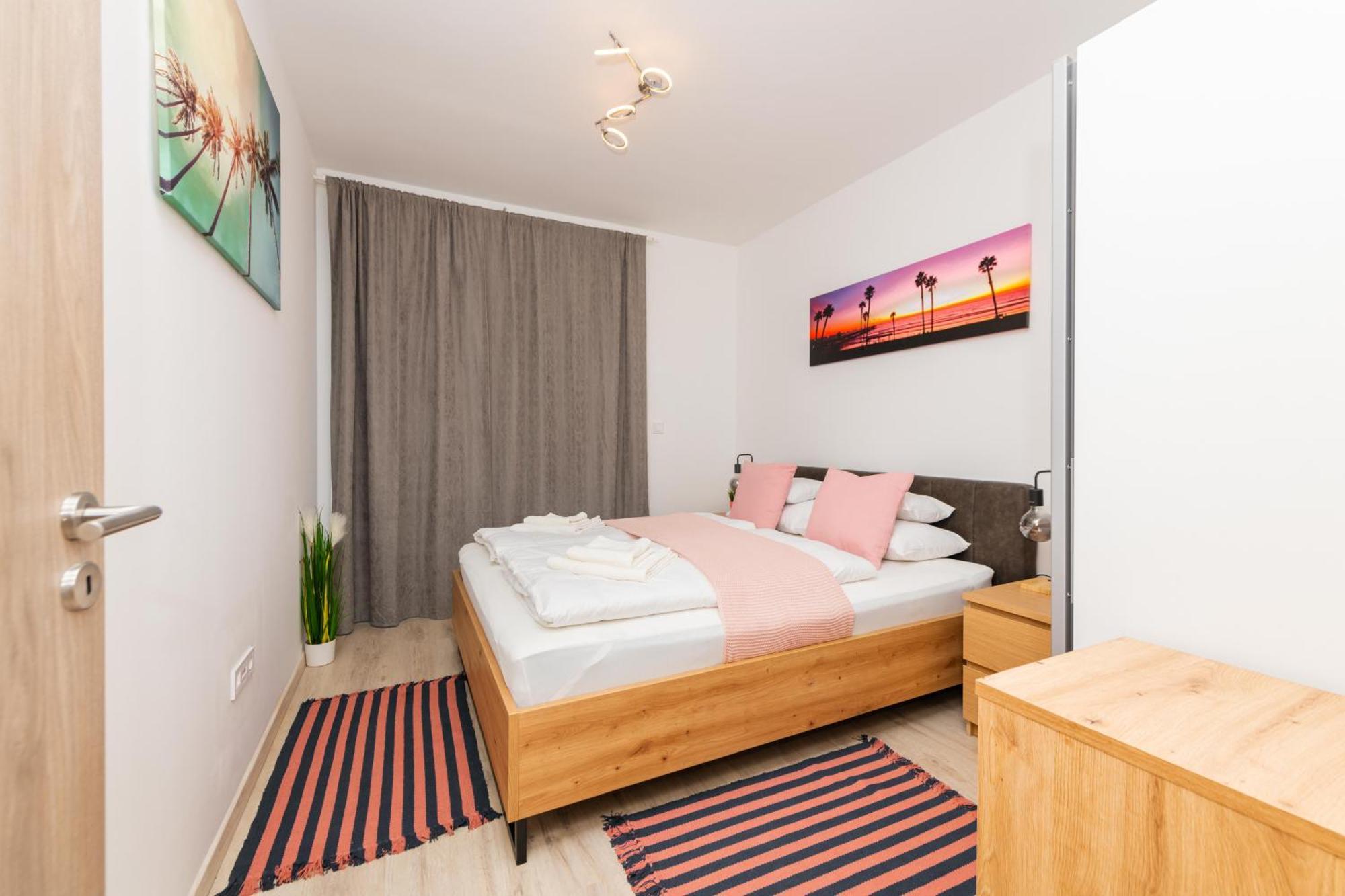 Waterfront City Apartments By Urbanrent บูดาเปสต์ ภายนอก รูปภาพ
