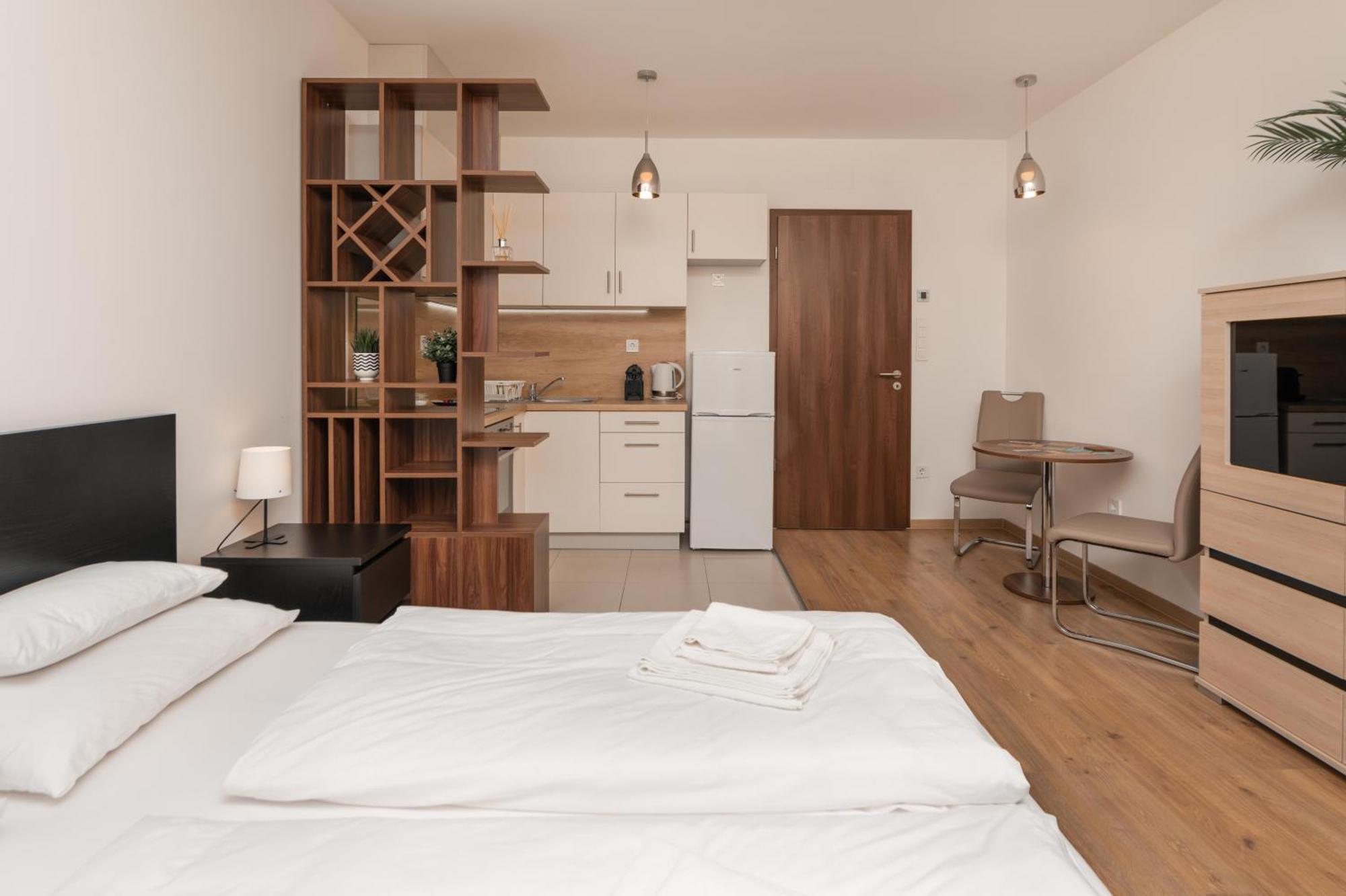 Waterfront City Apartments By Urbanrent บูดาเปสต์ ภายนอก รูปภาพ